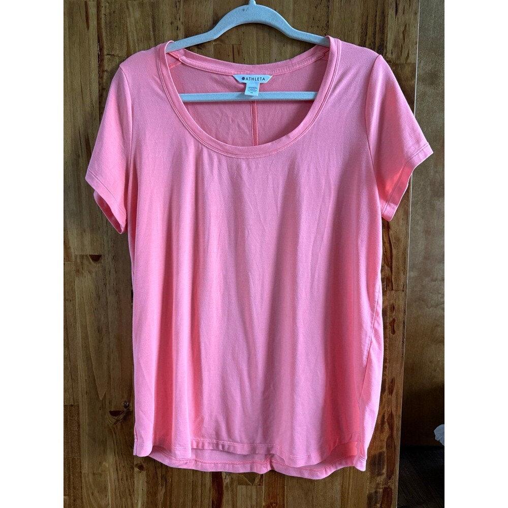 Athleta Stratus ll T-Shirt Sz. Medium Sunset Glow